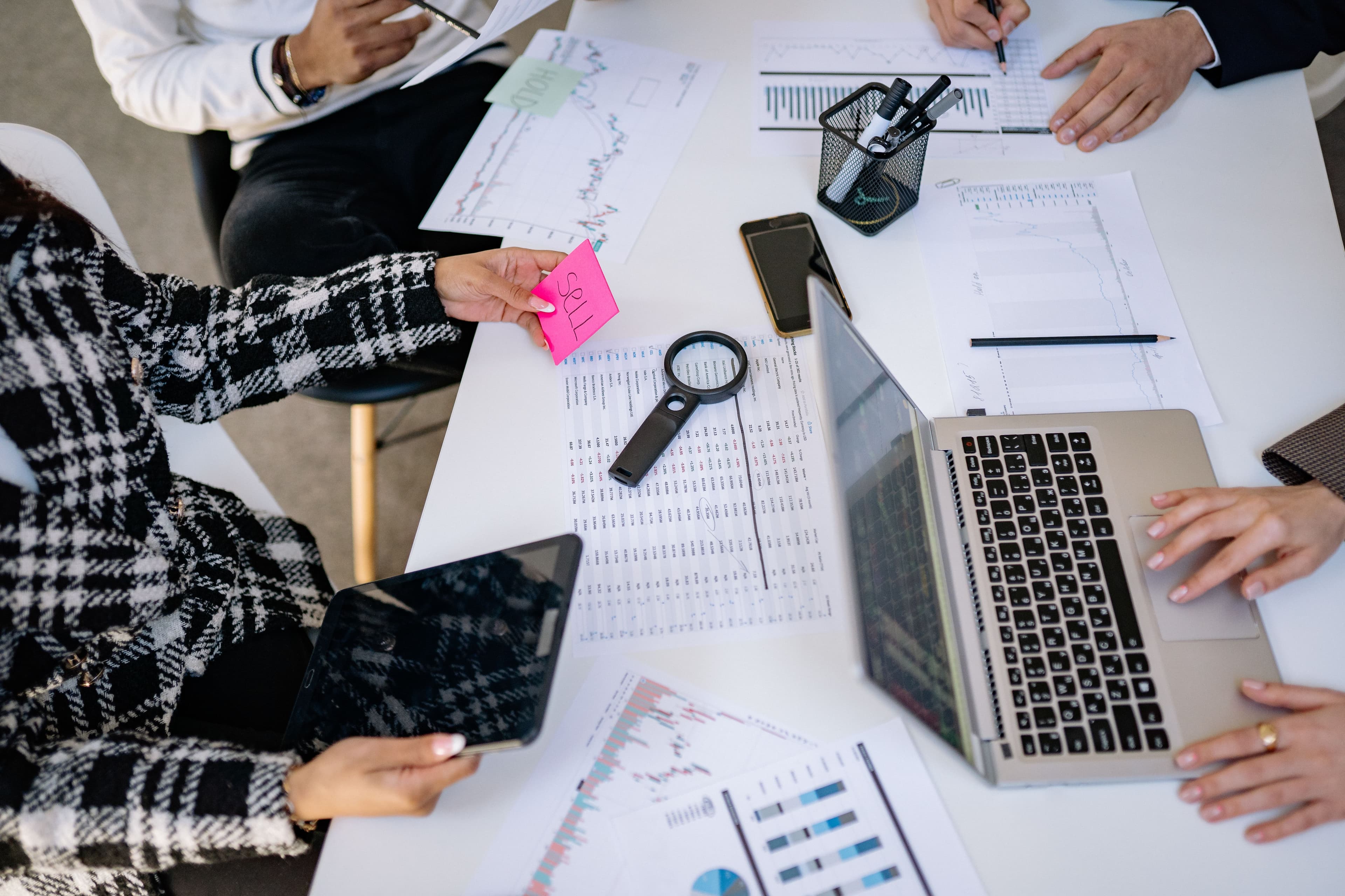 A real planning session around digital products, growth, and measurement.